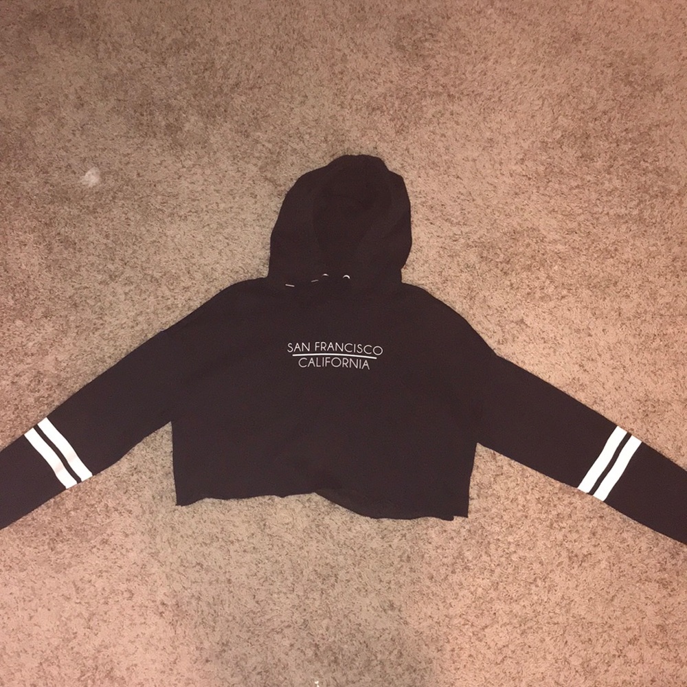 crop top hoodie